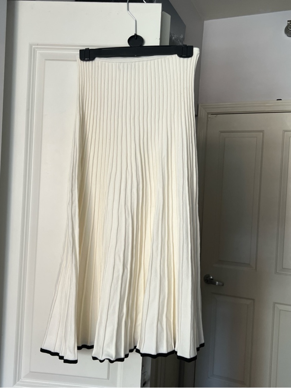 Cream Ribbed Midi Skirt with black Hem